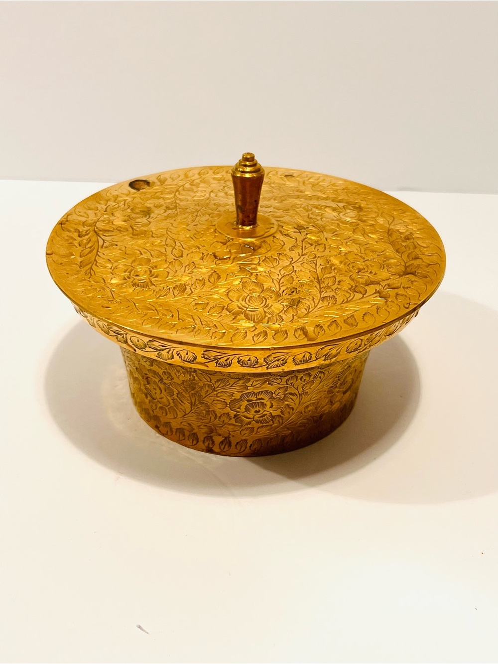 Vintage JD Ornate Gold Floral Lidded Trinket Box Lidded 6”